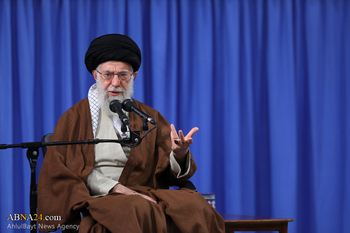 رہبر انقلاب اسلامی: امریکہ اصلی اور خبیث دشمن ہے/امریکہ کی گستاخیوں کا مقابلہ کرنے کا واحد راستہ استقامت و پامردی ہے
