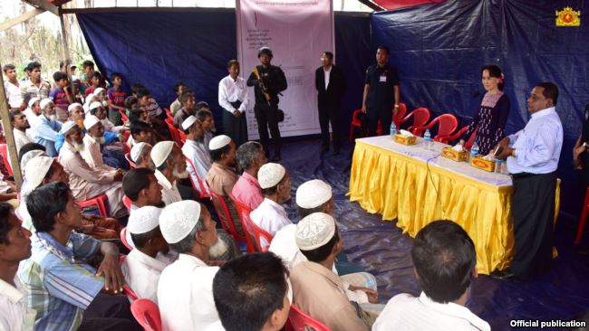 A Karon Farko Shugabar Myanmar Ta Ziyarci Jihar Rakhine Inda Rohingya Musulmai Suka Fi Yawa