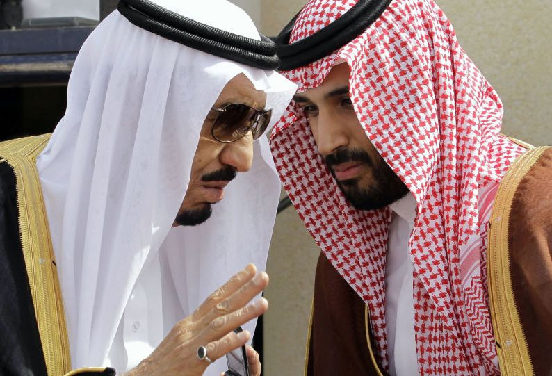 السلطات السعودية تحتجز أمراء بينهم الملياردير الوليد بن طلال بتهمة الفساد 