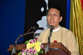 ရင့္က်က္သည့္ဒီမိုကေရစီျဖစ္ထြန္းေအာင္ ဝိုင္းဝန္းႀကိဳးစားေပးရန္ ဦးၿဖိဳးမင္းသိန္းတိုက္တြန္း