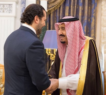 الملك السعودي يلتقي الحريري.. والسبهان يقول ان لبنان ما بعد الاستقالة ليس كما قبلها