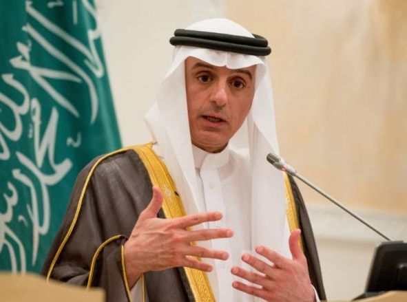 مزاعم واهية يطلقها الجبير حول استقالة "سعد الحريري"