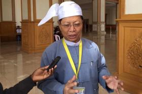  ခြန္တန္ကို သာသနာ ညႇိဳးႏြမ္းေစမႈျဖင့္ အေရးယူရန္ ေဆာင္ရြက္ေနဟု သာသနာေရး ဝန္ႀကီးေျပာ အလံတစ္ရာေစတီ ေဂါပကအဖြဲ႕ကိုလည္း ျပန္လည္ဖြဲ႕စည္