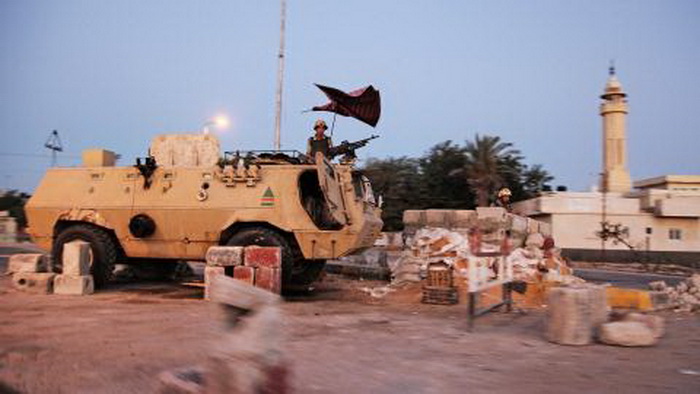 8 civilians, 2 soldiers killed by militants in Egypt's Sinai