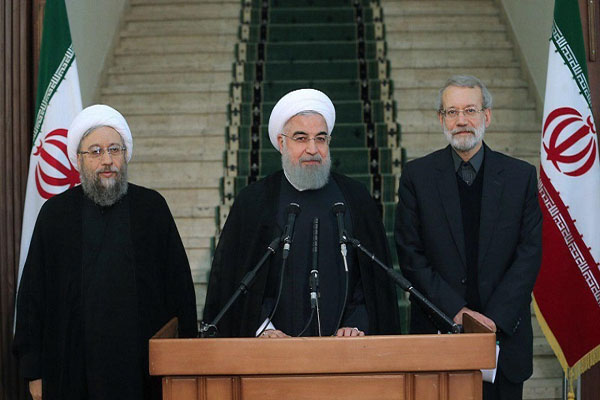 イラン大統領、「敵は地域で新たな陰謀を企んでいる」