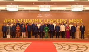 Presiden Jokowi Hadiri Gala Dinner KTT APEC