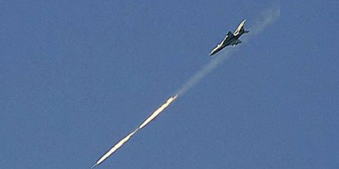 Syrian Army Air Force eliminates ISIS terrorists in Deir Ezzor
