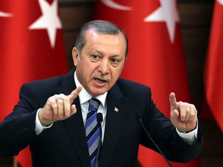 أردوغان يرفض استبعاد الحل العسكري في سوريا!