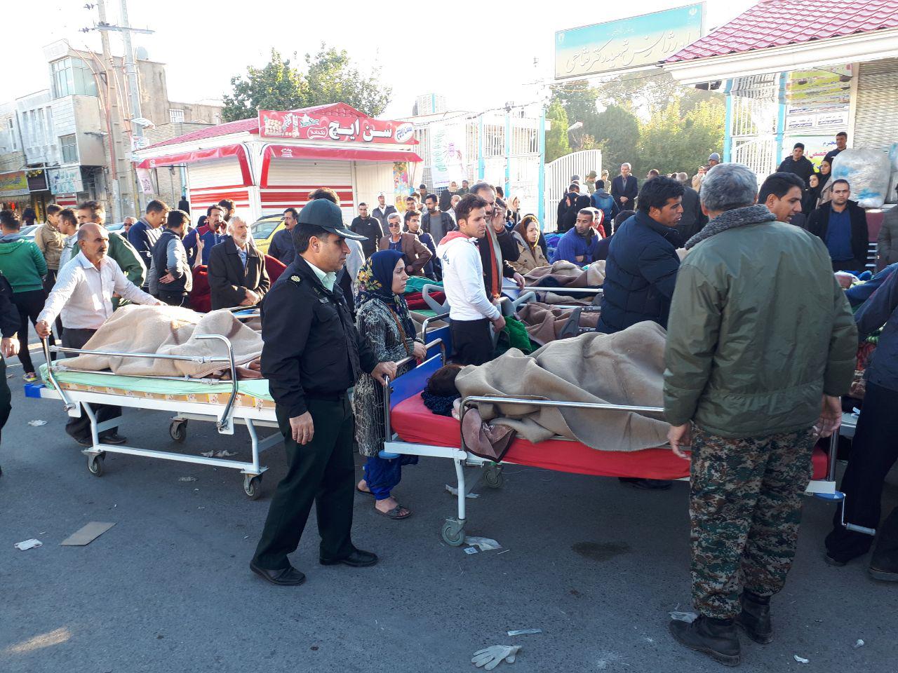 الحكومة الايرانية تعلن اليوم الثلاثاء حدادا عاما على ضحايا الزلزال