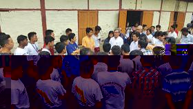 ေမာင္ေတာေဒသတြင္ ေစတနာ့ဝန္ထမ္းလူငယ္အဖြဲ႕ ကြင္းဆင္းကူညီမႈ လုပ္ငန္းမ်ားစတင္