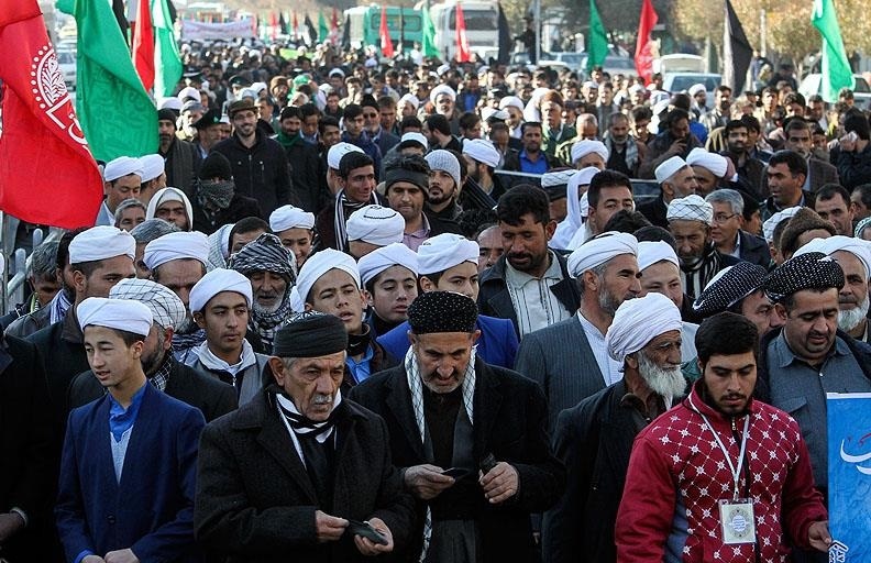 مشہد مقدس میں ہزار سے زائد سنی مذہبی راہنماؤں کی آمد