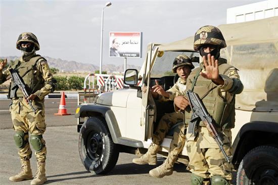 مصر: الجيش يعلن تدمير 5 بؤر "تكفيرية" بوسط سيناء