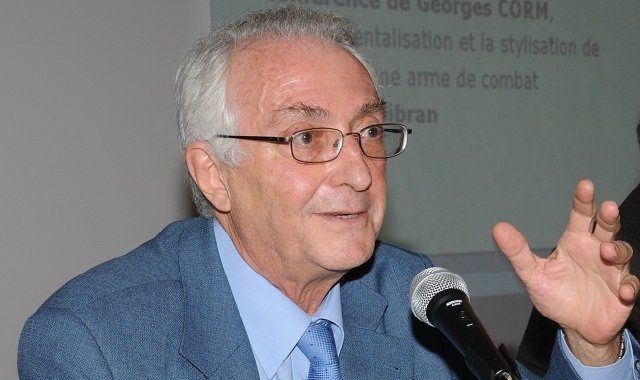 “Solo las Personas Ingenuas Piensan que se trata de una Lucha entre Sunníes y Shiíes” 