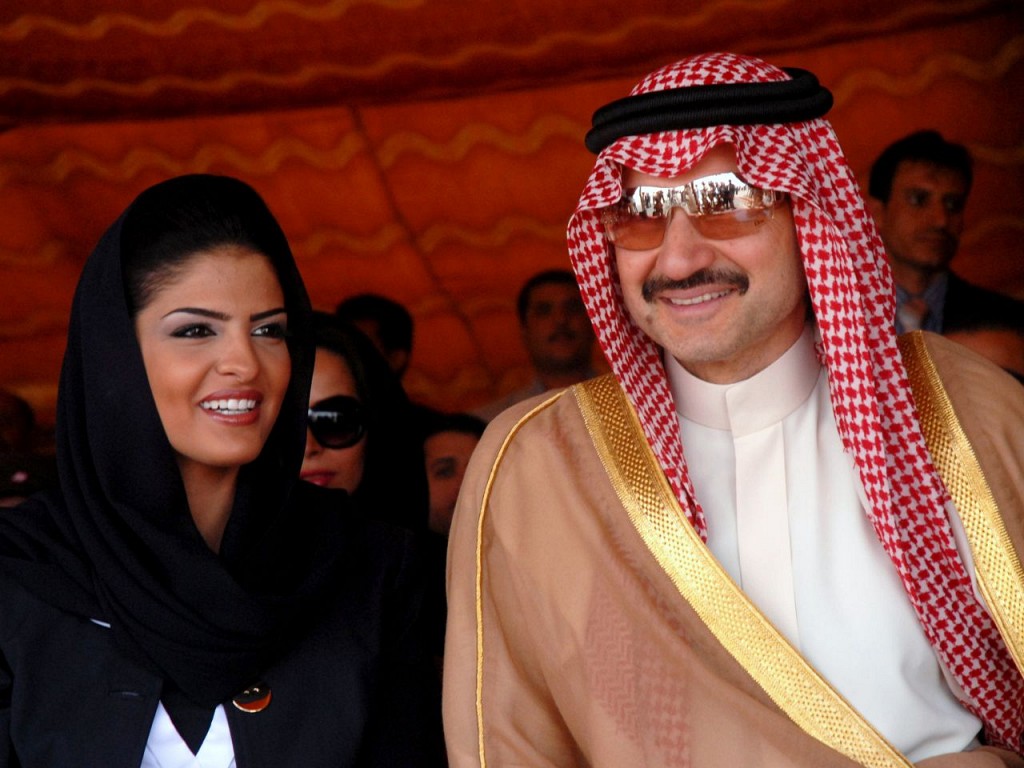 ابن سلمان يعتقل 30 سيدة من نساء الأمراء المعتقلين وهذا ما فعل بهن..