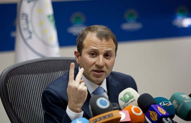 Canciller libanés: "Si Arabia Saudí tiene Problemas con Irán y Hezbolá, que los Resuelva con ellos y no con Todos los Libaneses"