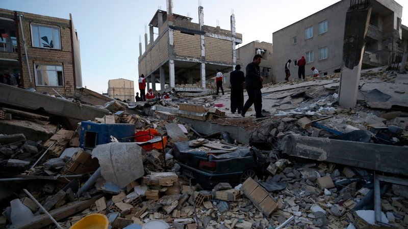 Western Iran quake toll soars to 437