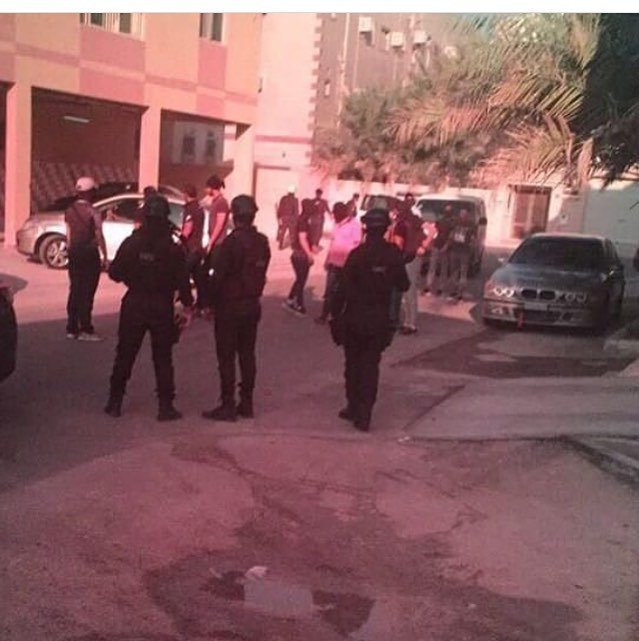 مليشيات مسلحة تشن هجوما واسعا على سترة وأنباء عن اختطاف مواطنين ومداهمات للمنازل