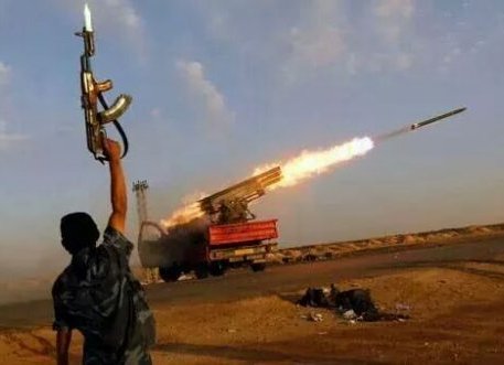 الحشد الشعبي يحبط محاولة تسلل لداعش على الحدود مصدره الاراضي السورية