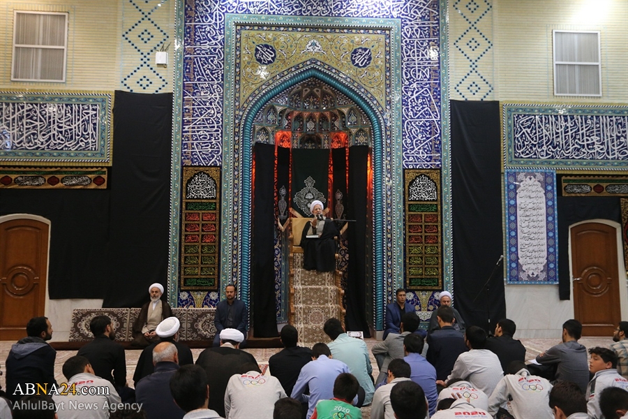 تقرير مصور/ آية الله الشيخ "جوادي آملي" يلقي درس الاخلاق الاسبوعي في قم المقدسة