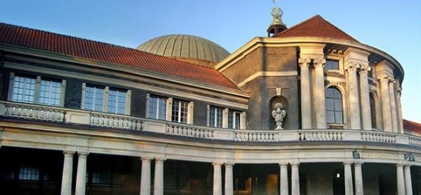 Studentengemeinden kritisieren Religionskodex der Uni