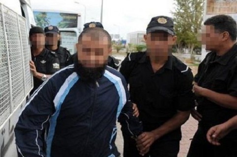 اعتقال 15 متطرف منتمين لتنظيم "حراس العقيدة والجهاد" الإرهابي في تونس