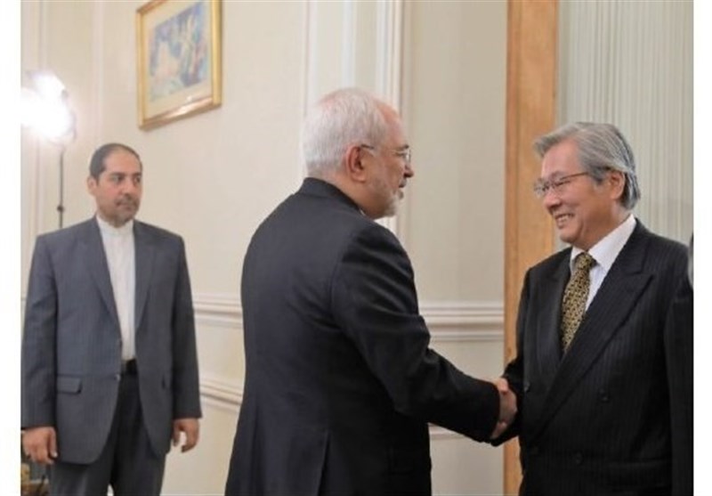Zarif, UN envoy discuss ways to boost stability in Afghanistan
