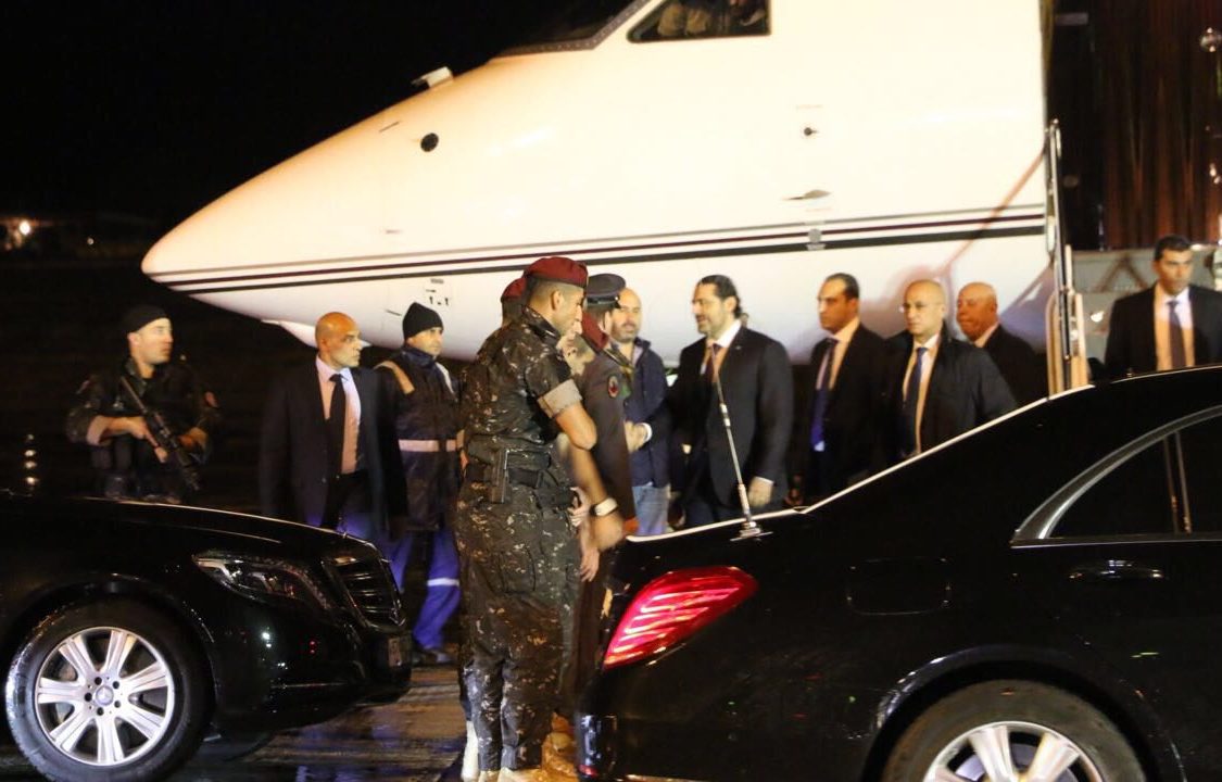 الحريري يصل الى بيروت و يحضر احتفالات عيد الاستقلال