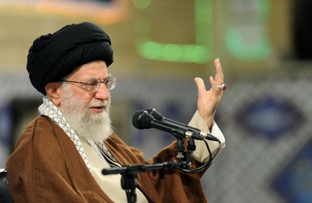 Imam Khamenei: Bringing U.S. to its knees in region a miracle of Islamic Revolution