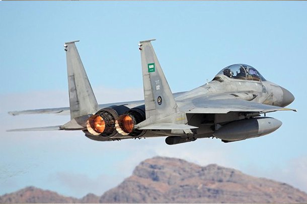 طيران العدوان يستهدف محافظات اليمن بأكثر من 27 غارة