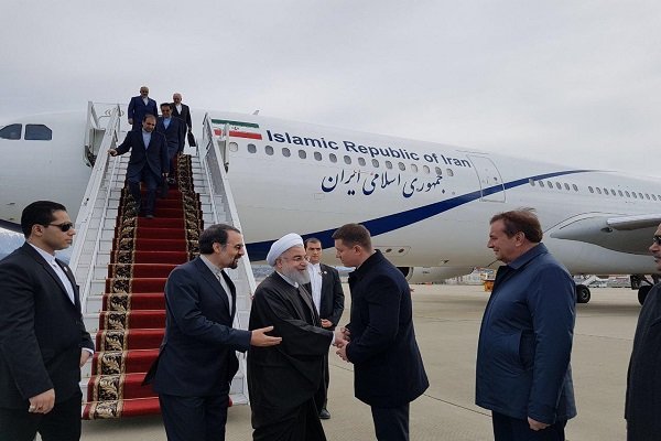 صدر حسن روحانی روس کے دورے کے بعد وطن واپس پہنچ گئے