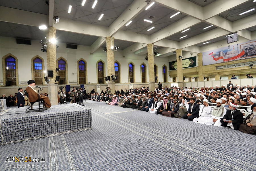 Rahbar Ingatkan Pentingnya Persatuan Islam dihadapan Ratusan Ulama Sunni-Syiah 