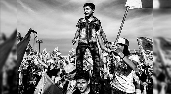 Picture of Hezbollah’s celebration wins Czech press photo