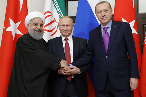 イラン、ロシア、トルコの国連大使が、３カ国首脳会合の共同声明の発表を強調
