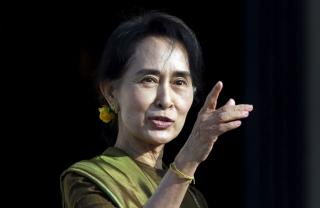 Oxford Lucut Anugerah Kehormat Suu Kyi