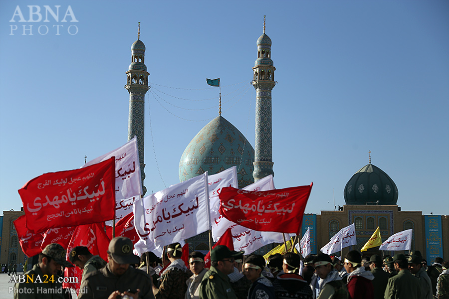 تصویری رپورٹ: مسجد مقدس جمکران میں مسلح افواج کی مشترکہ پریڈ