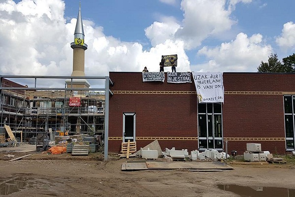Attacks on Mosques rising in Netherlands 