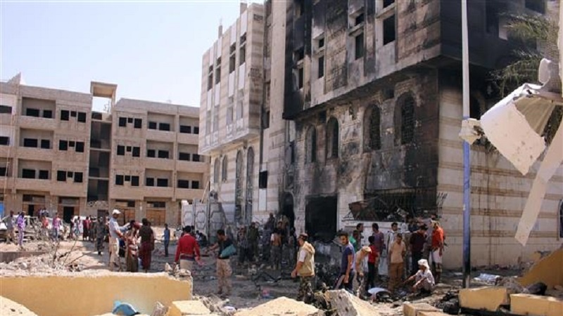 サウジアラビアの戦闘機がイエメンの各地を攻撃