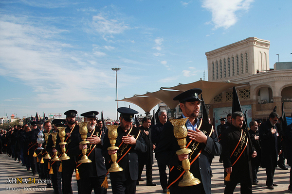 Fotos: Trauerfeier der Diener von Hadrat-Masuma-Schrein für Imam Hassan (a.s)
