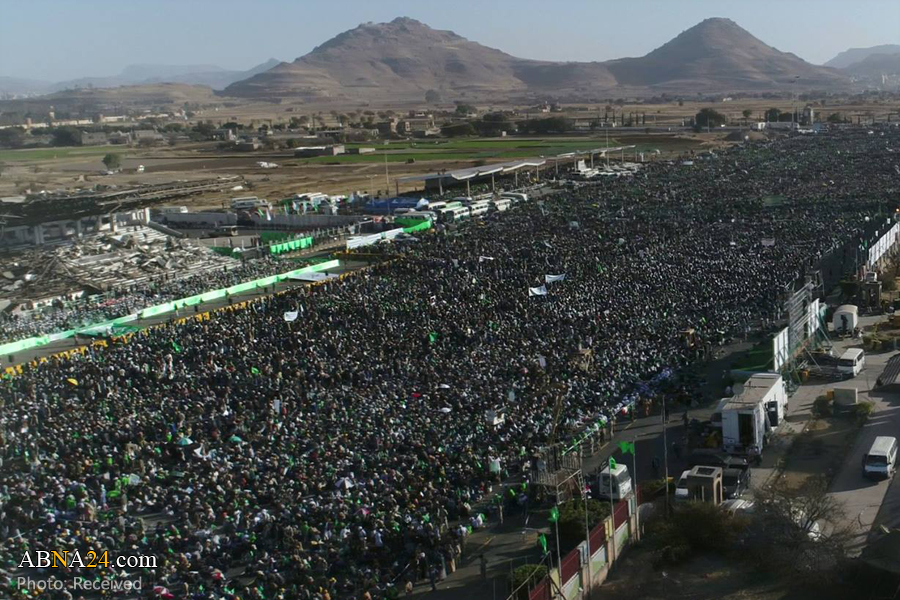 تقرير مصور/ الشعب اليمني العظيم يحتفل بمولد النبي (ص) تحت العدوان السعودي الغاشم