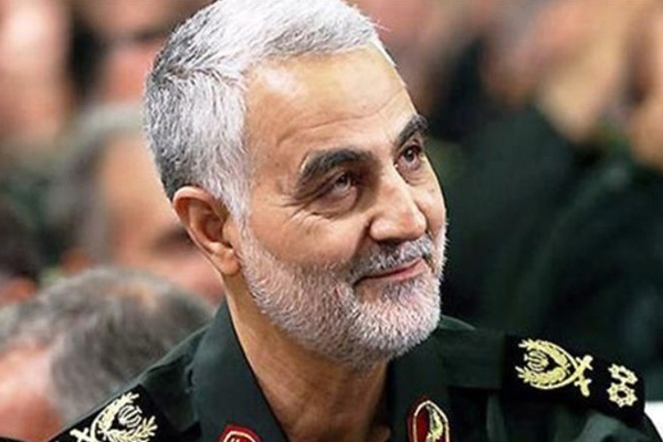 ソレイマーニー大将をイラン全軍の最優秀司令官に選出
