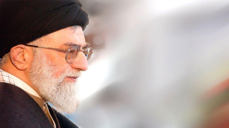 Líder iraniano concede indulto a mais de mil condenados