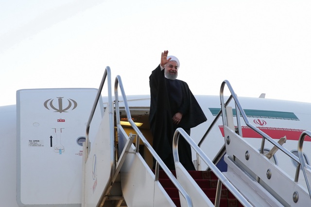 Iran's President leaves Tehran for Istanbul to attend OIC summit