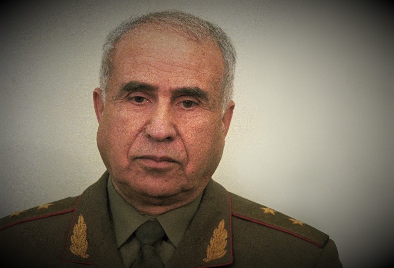 Бу адамы үздән јалныз ССРИ-нин али рәһбәрлији таныјыб