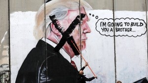Zerstörer Trump