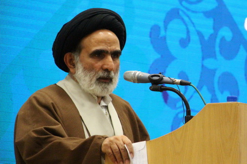 Head of Islamic seminaries' service center: Our viewpoint to world must include international conventions, literature