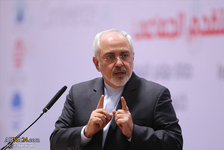 イラン外相、アメリカの反イランのプロパガンダに反発