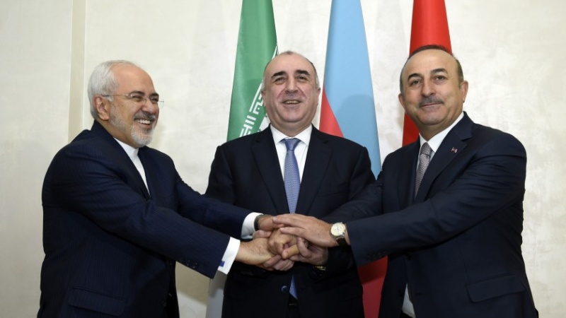 Irã, Turquia e Azerbaijão estão mais próximos na política