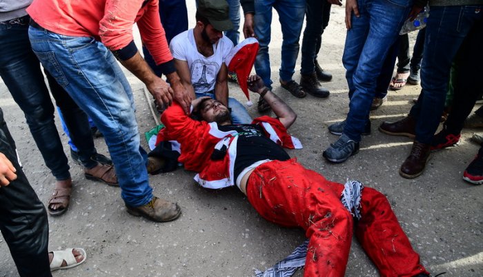 Izraelci bojevom municijom ranili Palestinca u odijelu Djeda mraza