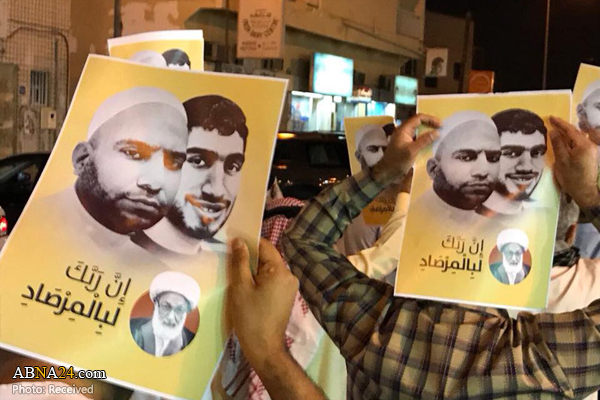 Bahrainis protest military court death sentences / Pics