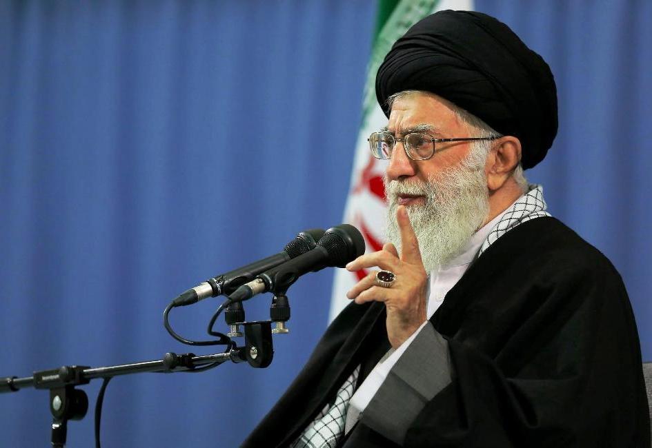 قائد الثورة الاسلامية: "العدو الاول لايران هي امريكا"